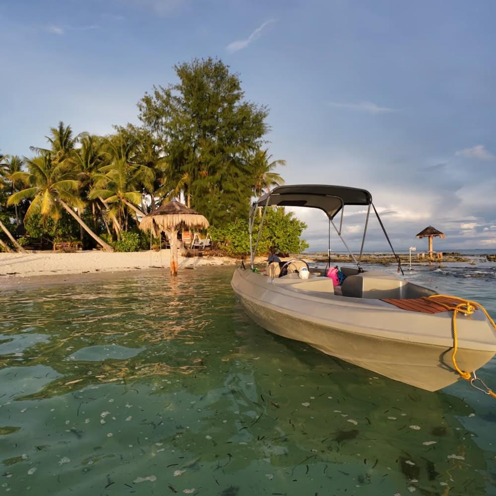 island-hopping-private-siargao